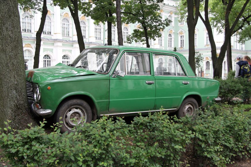 Manifesta 10, St.Petersburg, 2014.
Francis Alÿs, Lada “Kopeika” Project. Photo © Manifesta 10